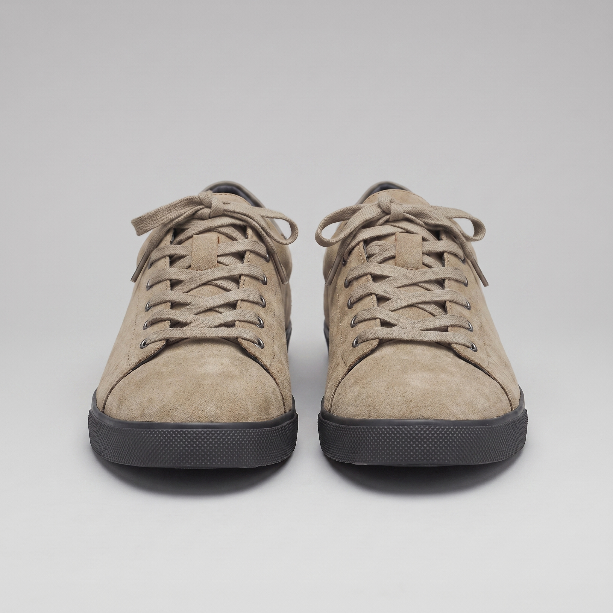 Men's Casual Lace-Up Sneakers