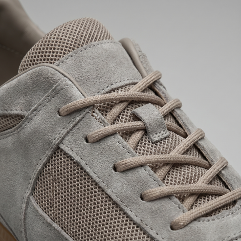 Men's Classic Low-Top Trainers