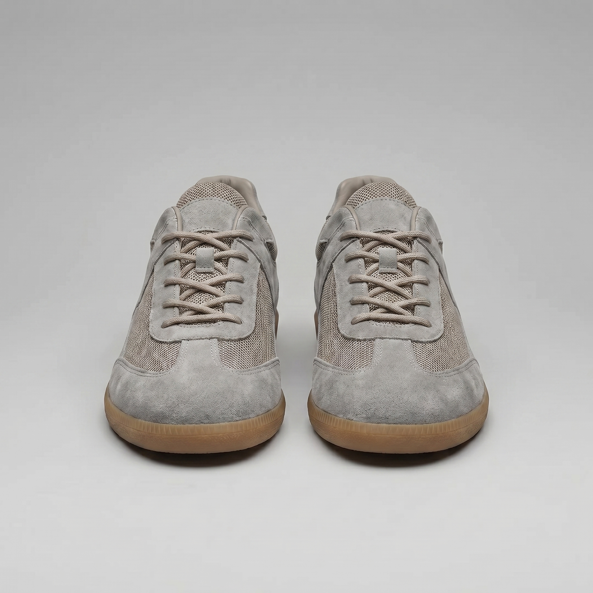 Men's Classic Low-Top Trainers