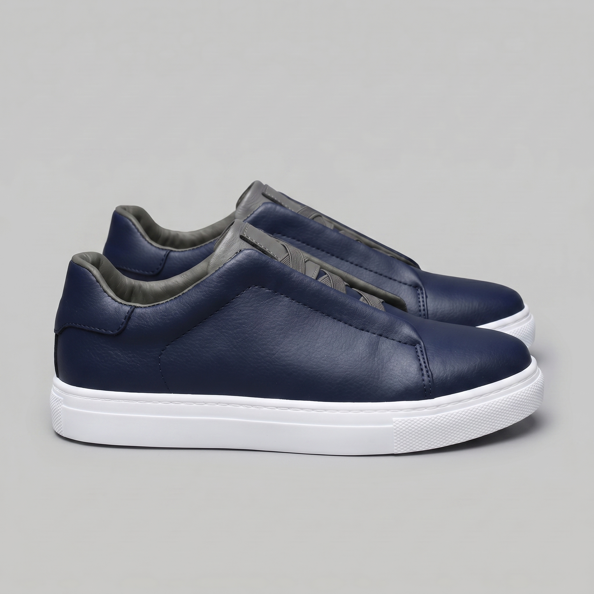 Men's Classic Sneakers without Laces