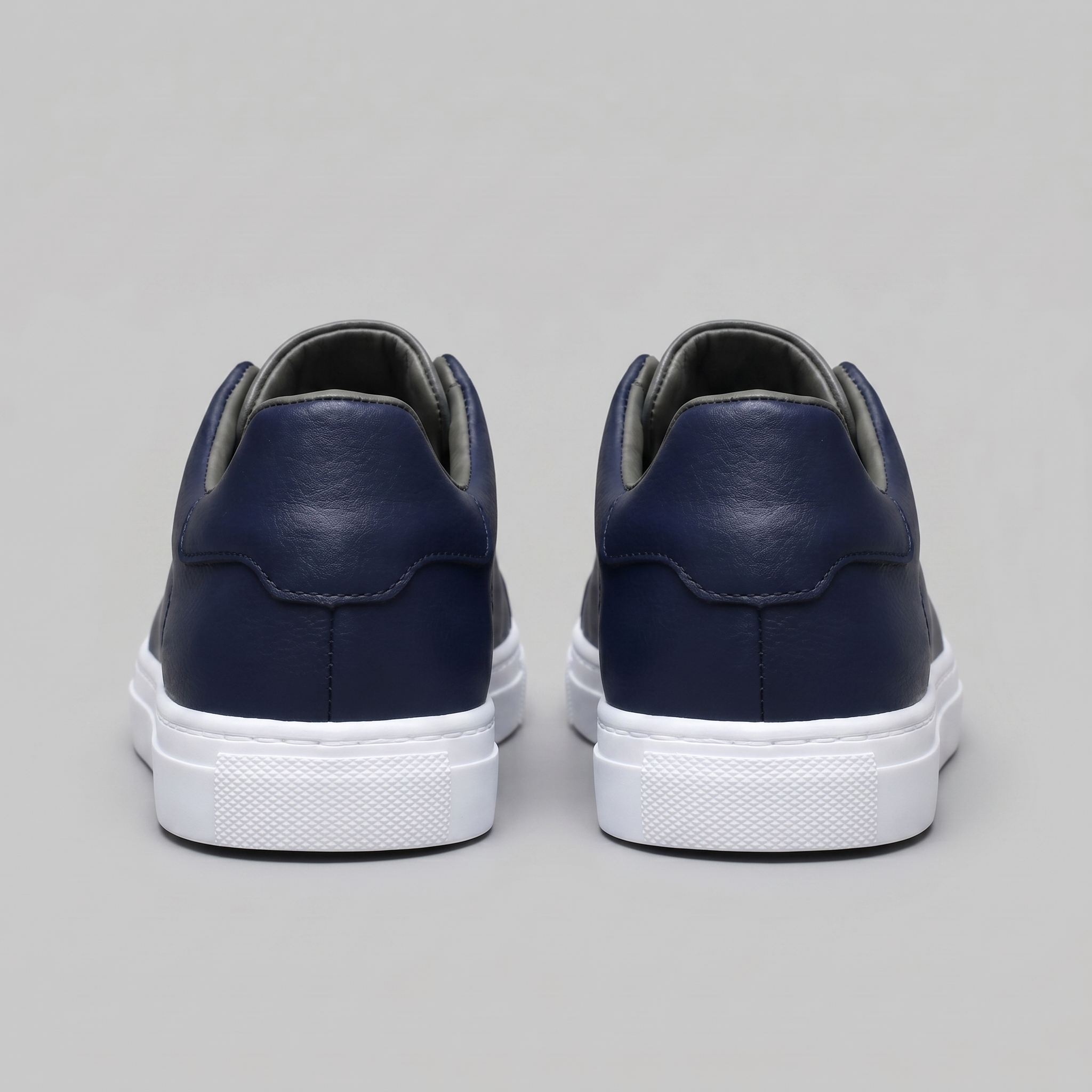 Men's Classic Sneakers without Laces