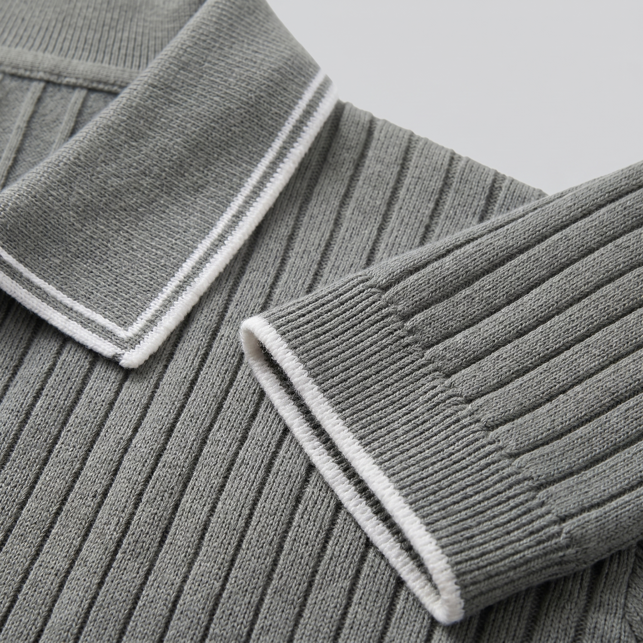 Men's Contrast Trim Ribbed Knit Polo