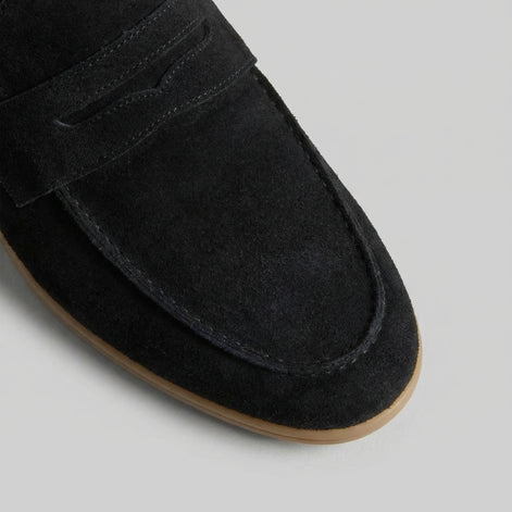 Men's Elegant Suede Penny Loafers