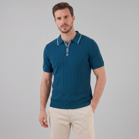 Men's Knit Polo Shirt with Contrast Collar