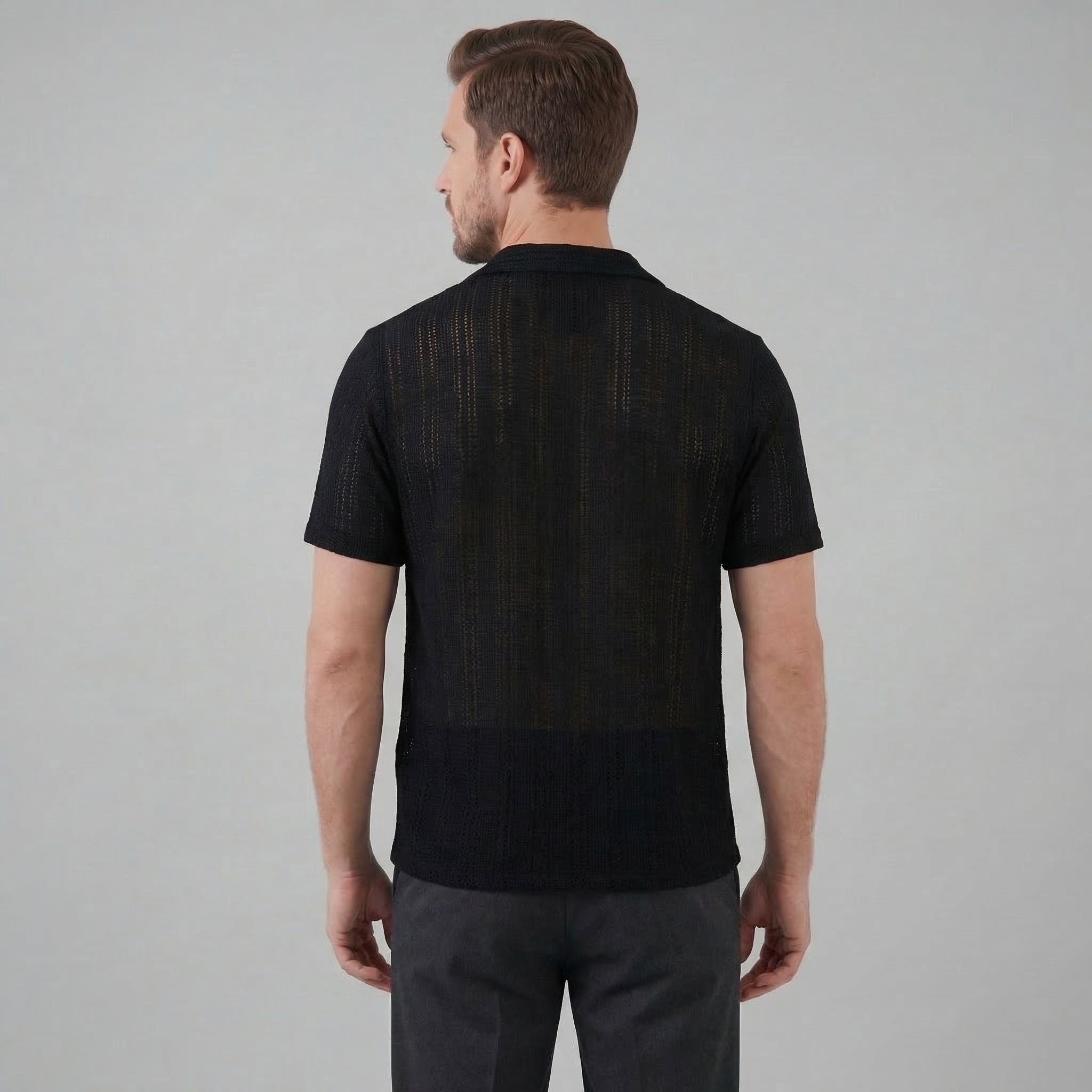 Men's Lightweight Button-Down Shirt for Summer