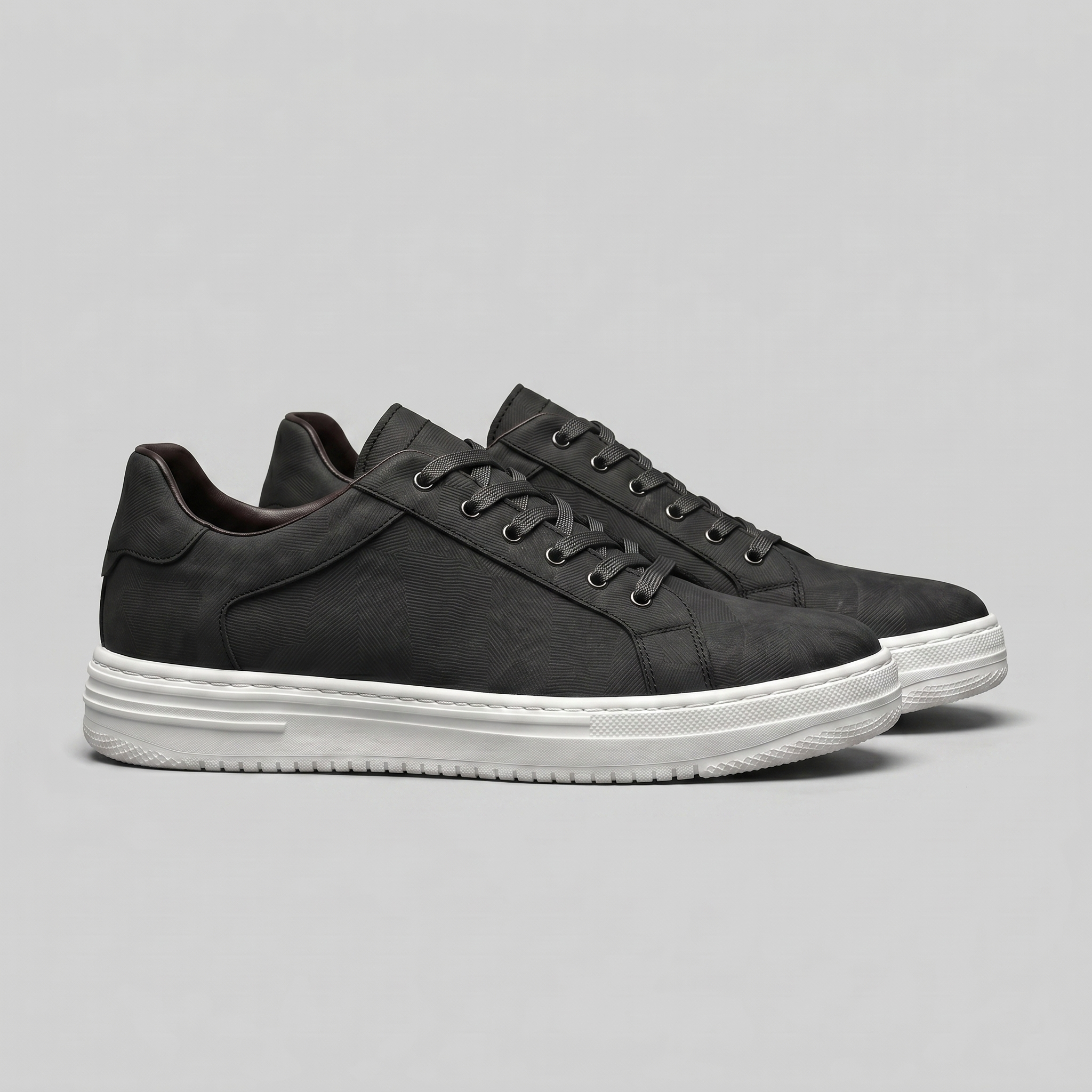 Men's Low-Top Casual Trainers