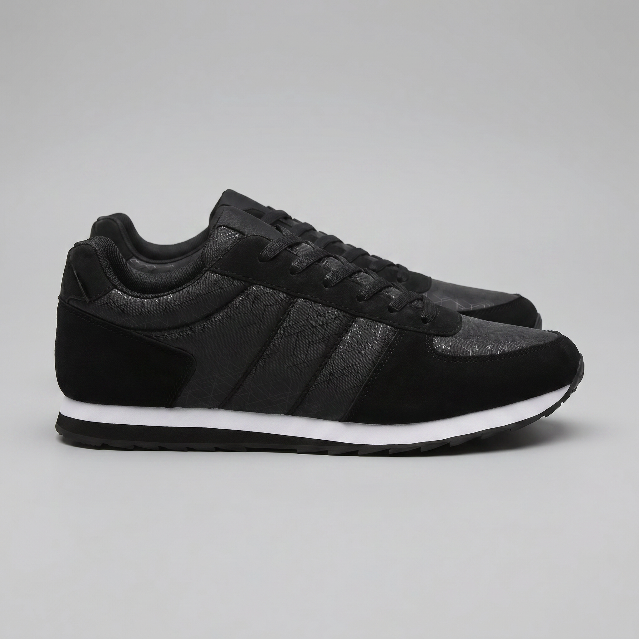 Men's Patterned Low-Top Sneakers