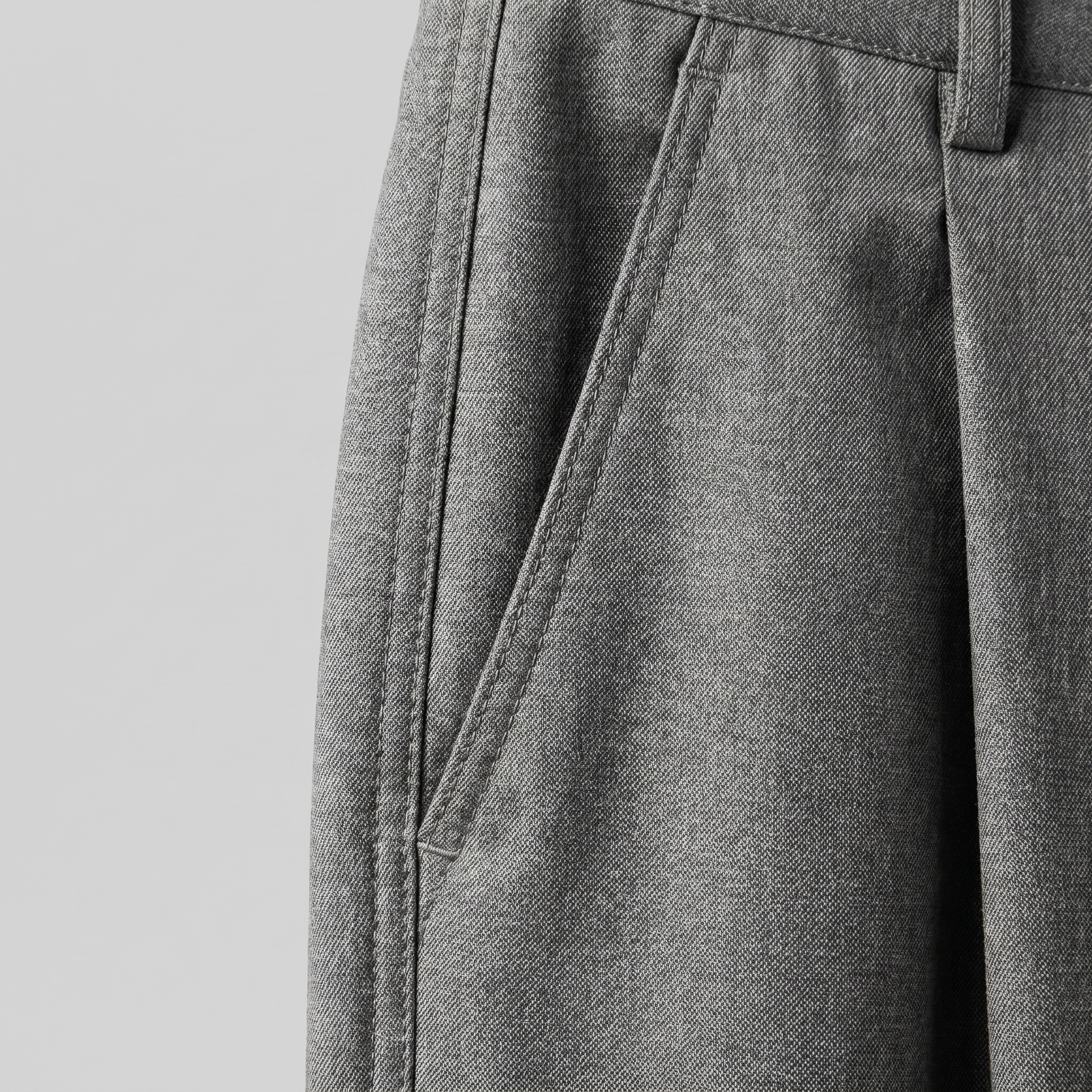 Men's Pleated Wide-Leg Tailored Trousers