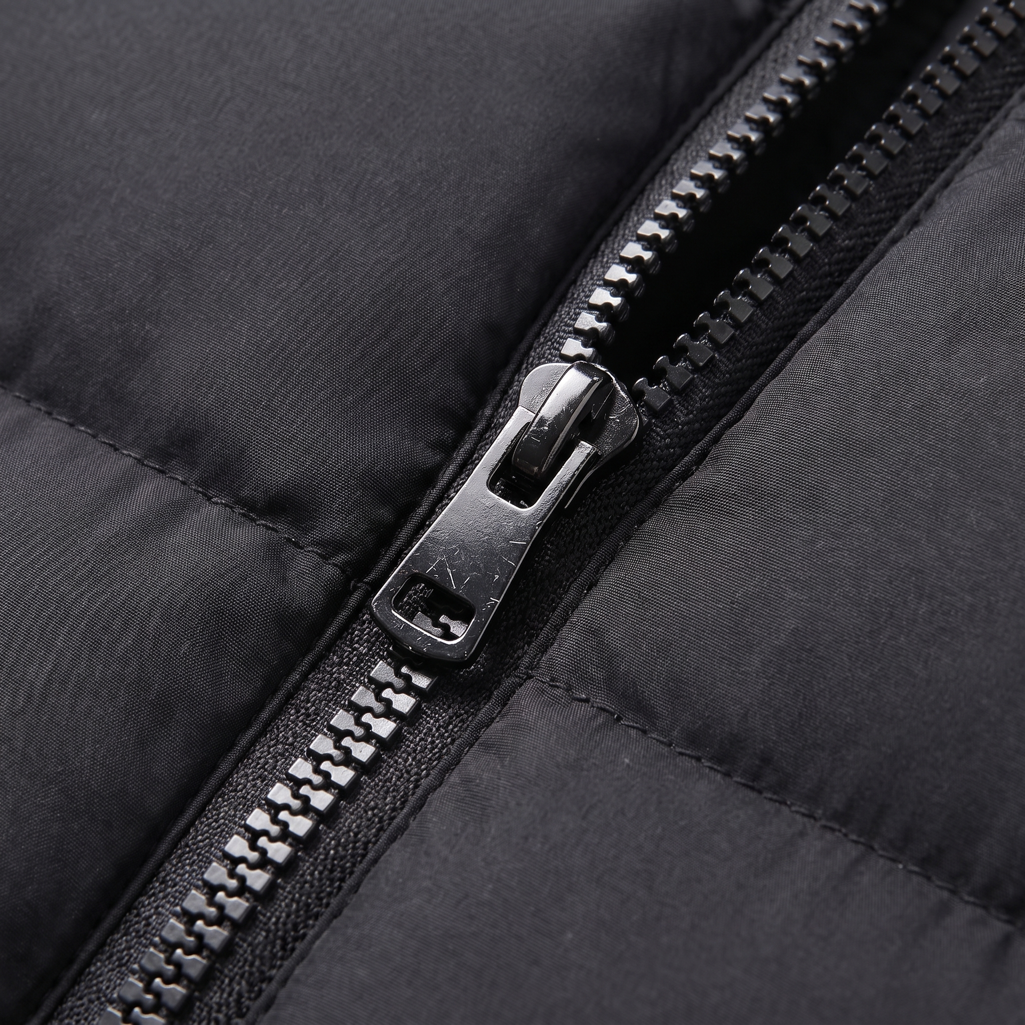 Men's Quilted Hooded Puffer Jacket