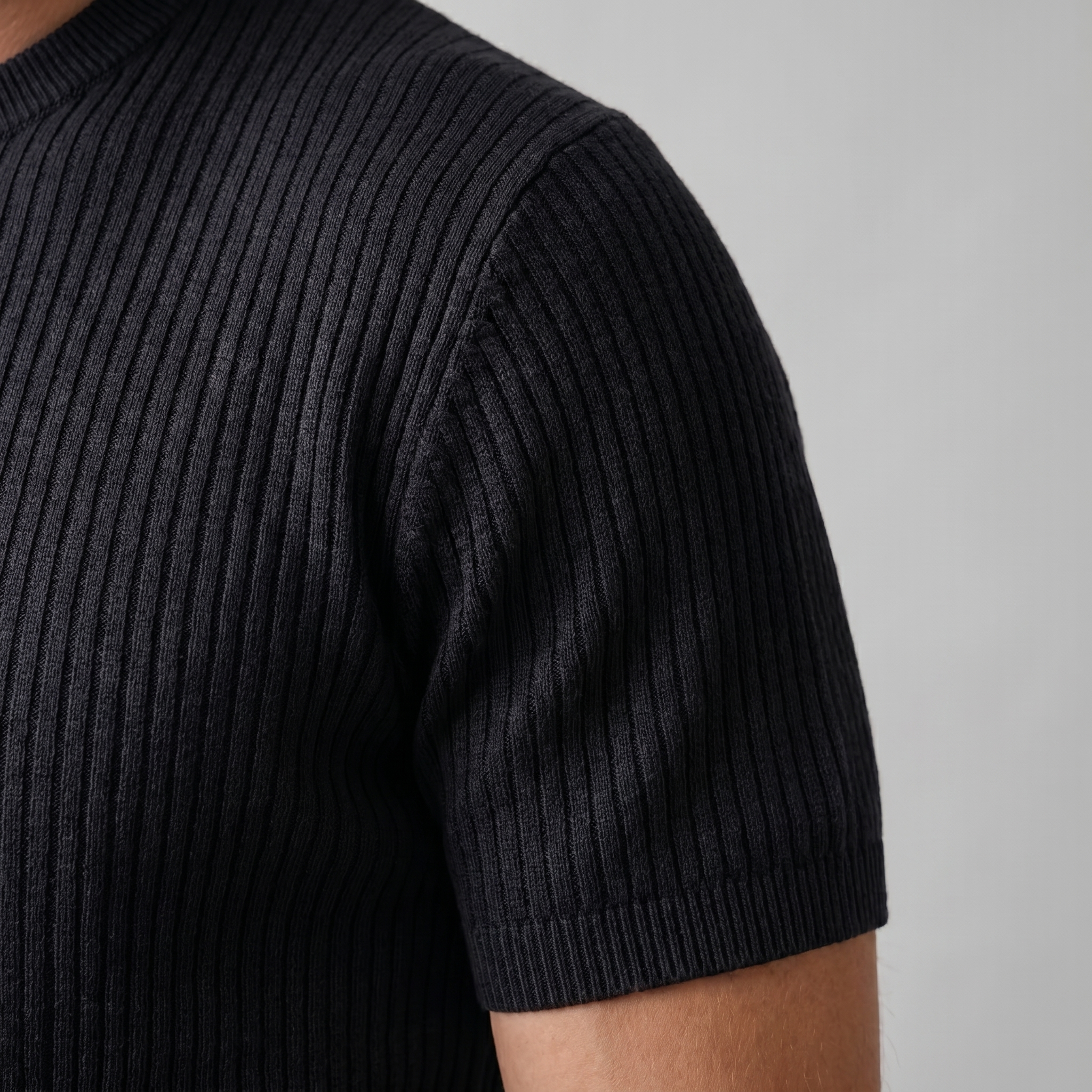 Men's Ribbed Knit Crew Neck T-Shirt