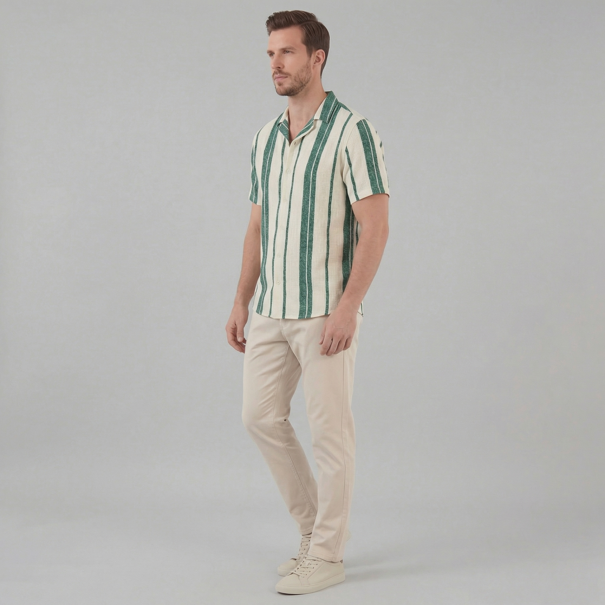 Men's Short Sleeve Button-Down Shirt