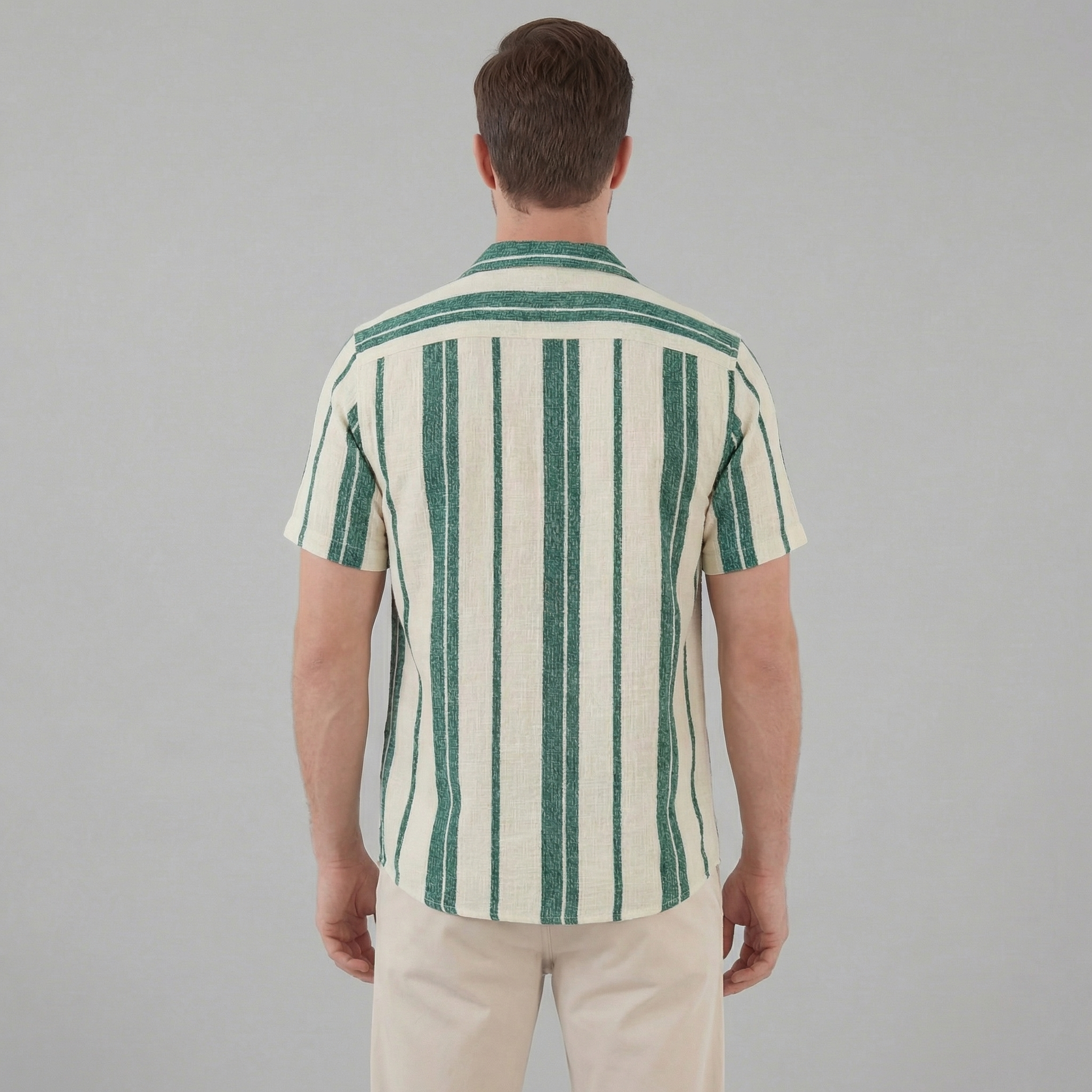 Men's Short Sleeve Button-Down Shirt