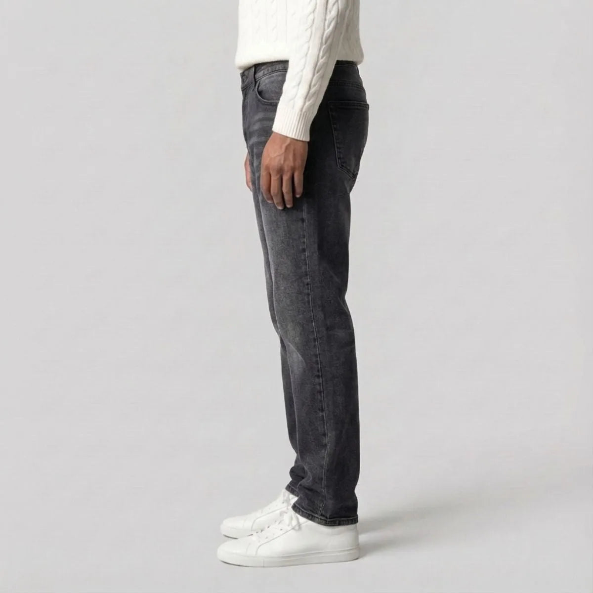 Men's Straight Leg Classic Jeans