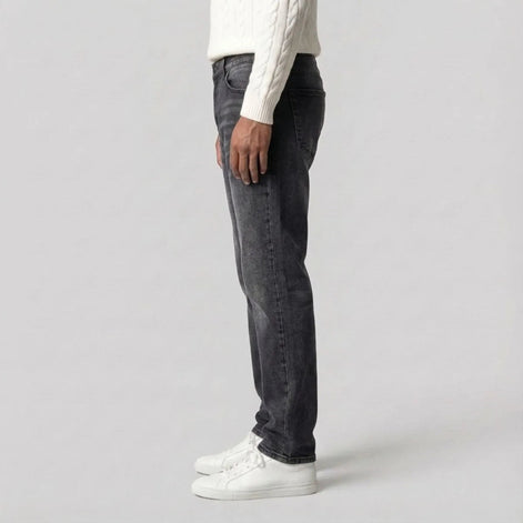 Men's Straight Leg Classic Jeans