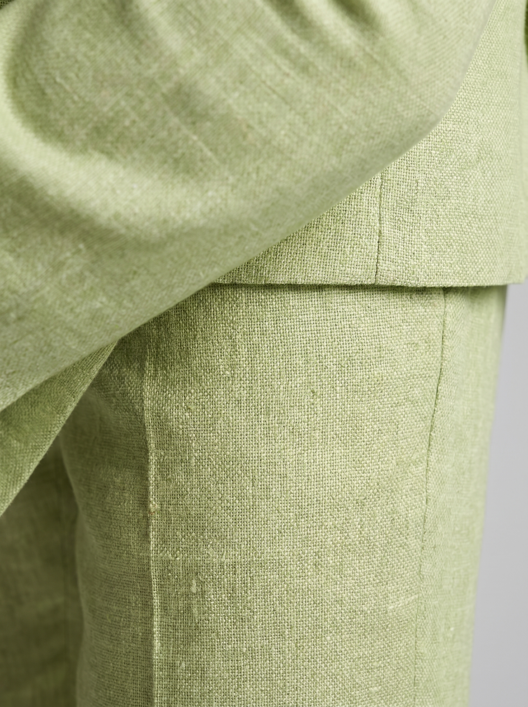 Men's Tailored Two Piece Suit Set with Blazer and Trousers