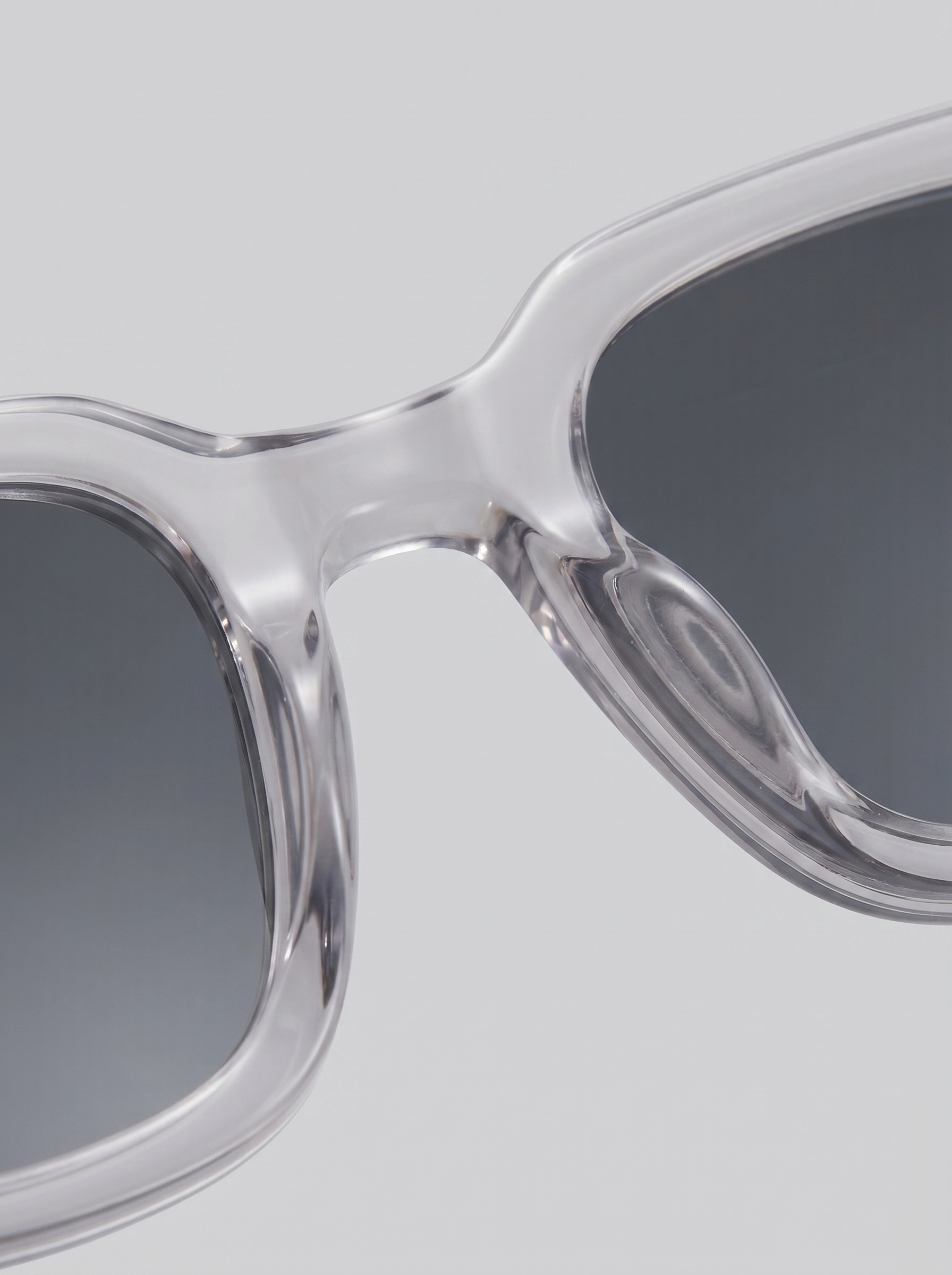 Men's Trendy Sunglasses with Dark Lenses
