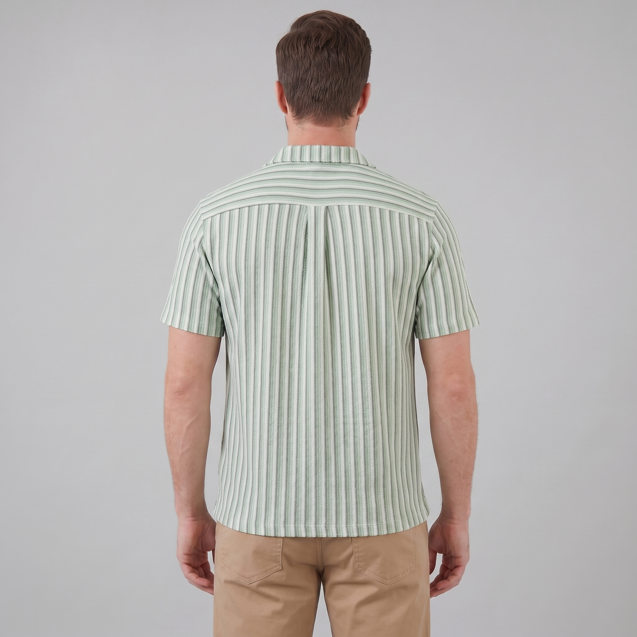 Men's Vertical Stripe Knit Resort Shirt