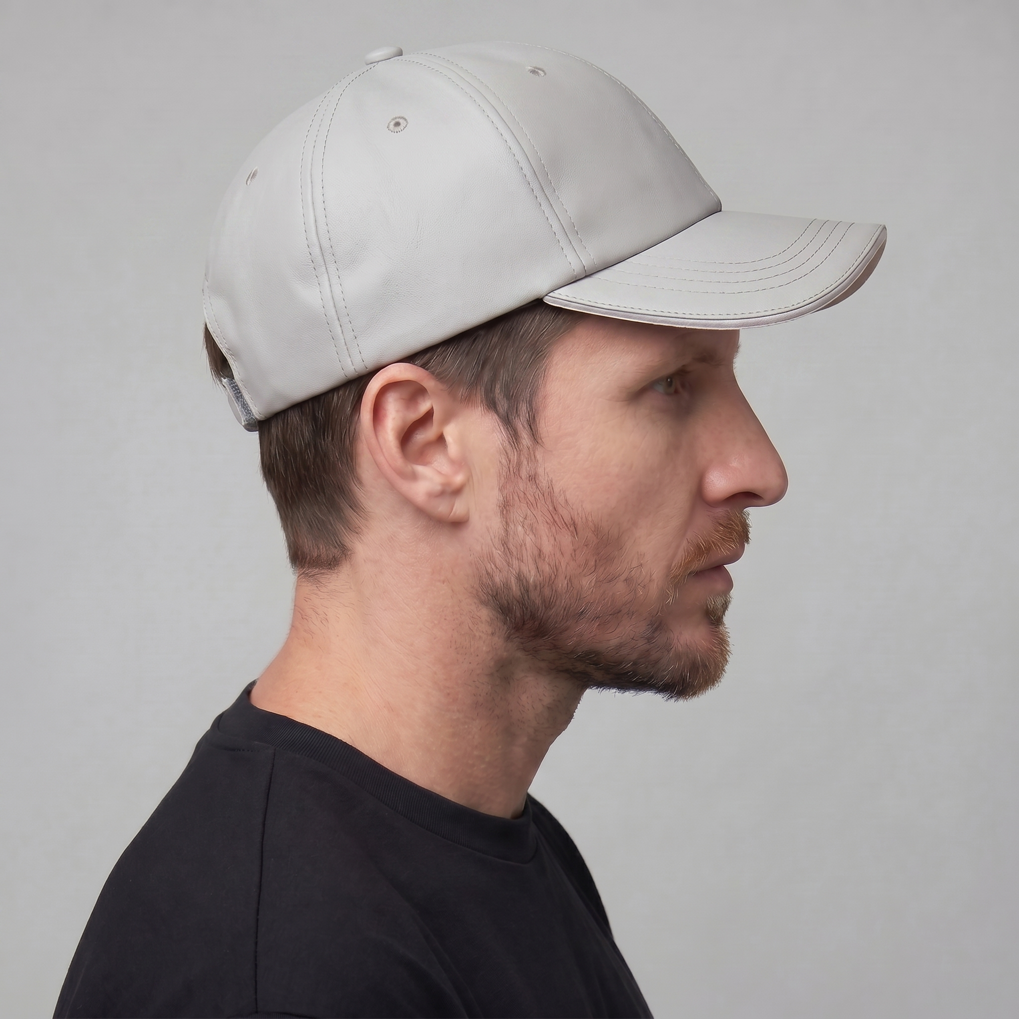 Montanello Elegant Two-Tone Cap
